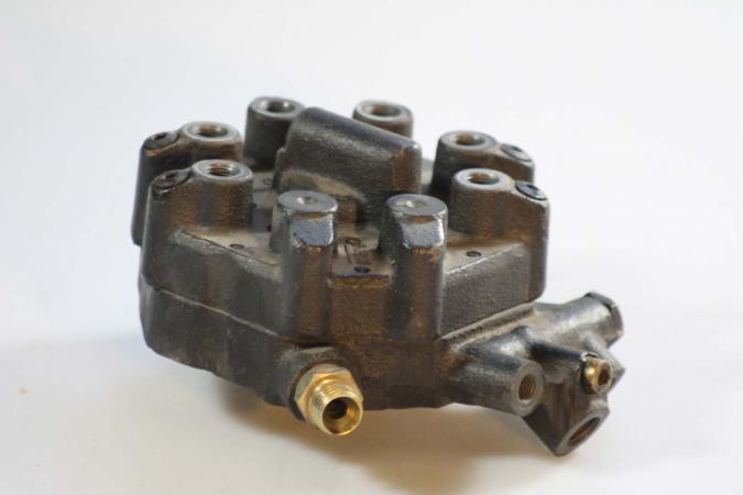 8,23040 neu0